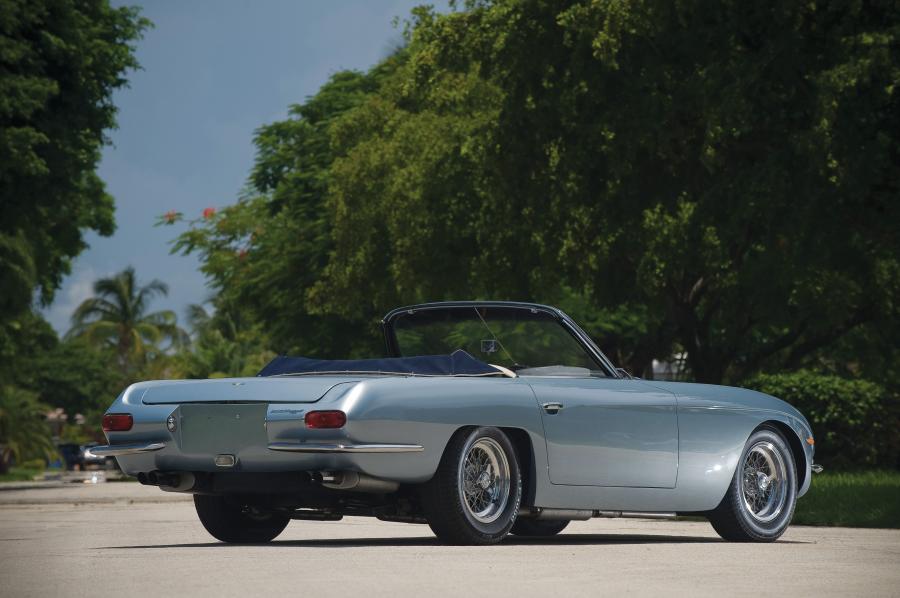  Lamborghini 400 GT Spyder 1966 года  (фото 10 из 12)
